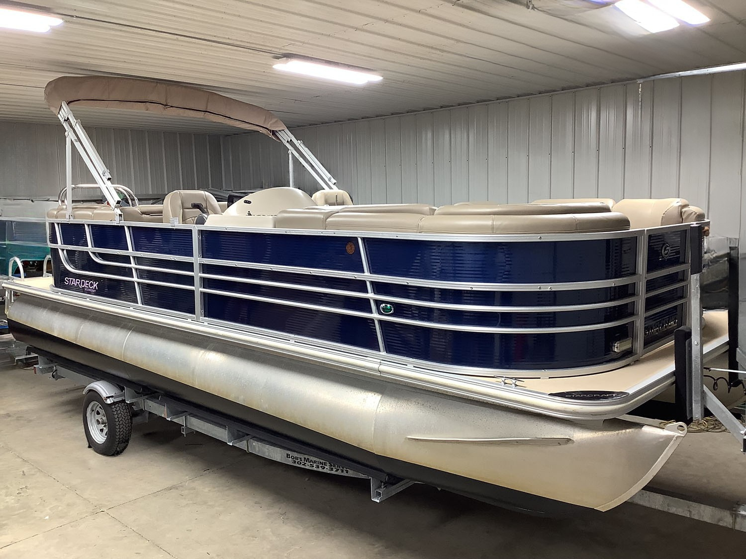 Modern and Sleek Aftermarket Fencing